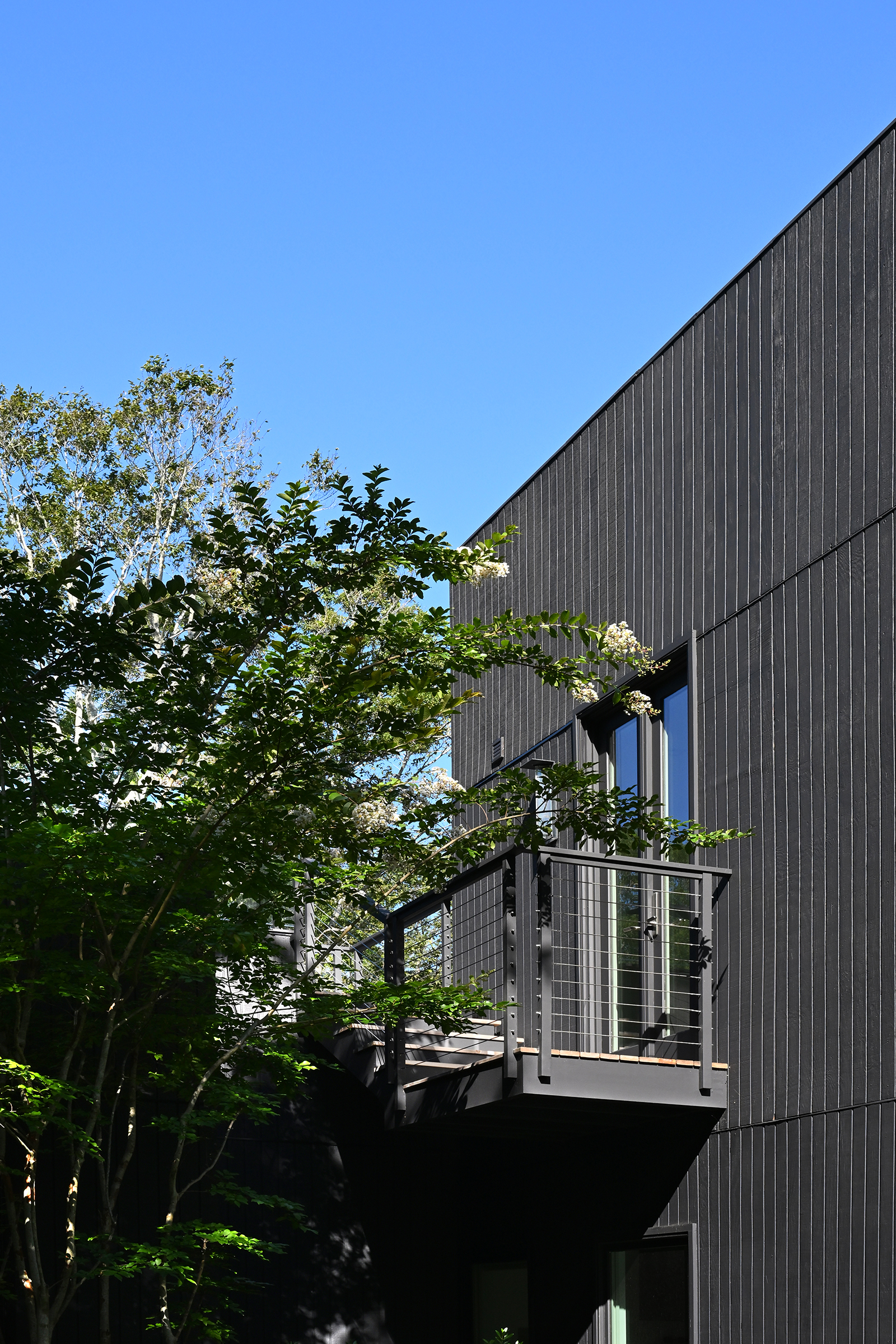 Amagansett terrace roof access